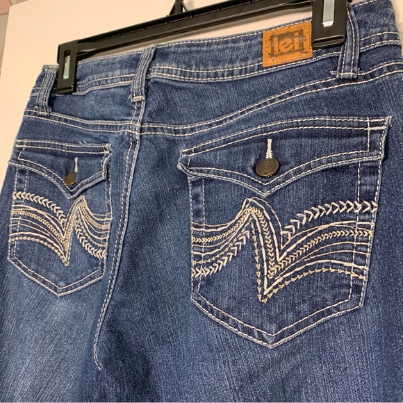 Lei Bridget Curvy Boot Cut Jeans Cowgirl Embroidered Pocket Western Low Rise - Picture 3 of 10